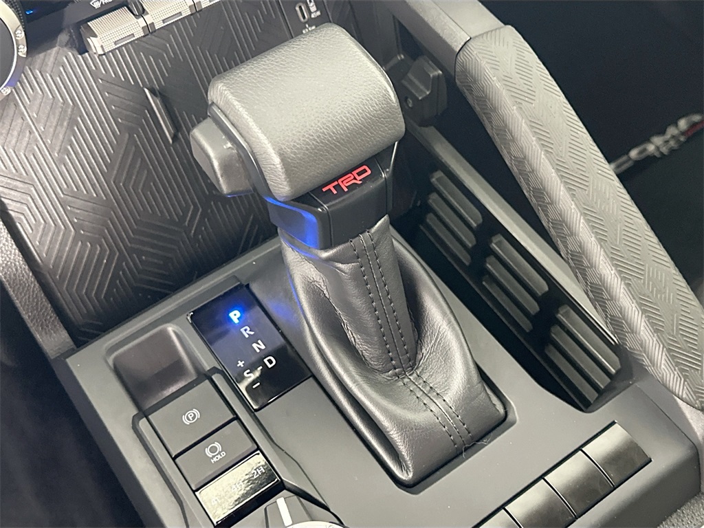 2024 Toyota Tacoma TRD Sport 4x4 photo 22
