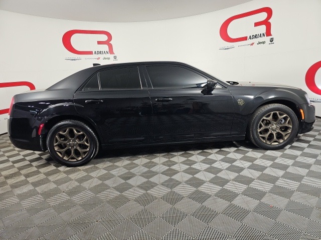 2016 Chrysler 300 S photo 8