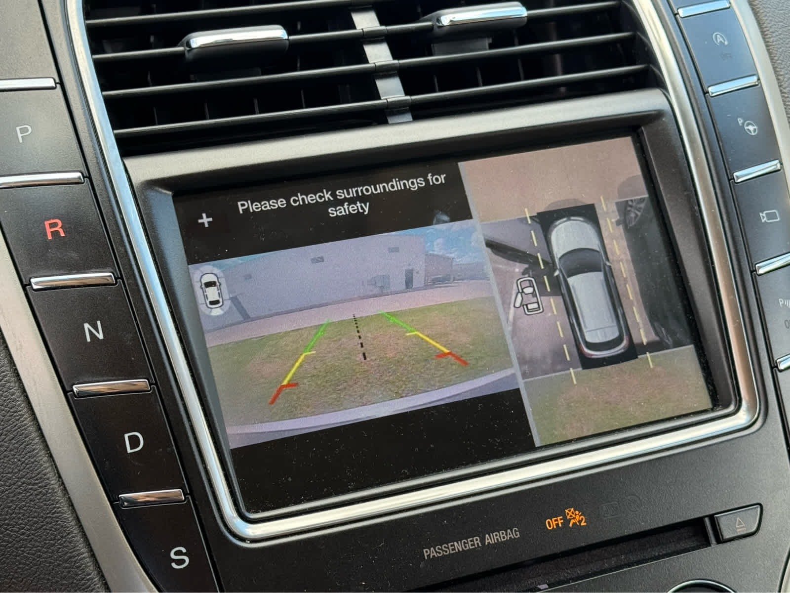 2019 Lincoln Nautilus Reserve photo 11