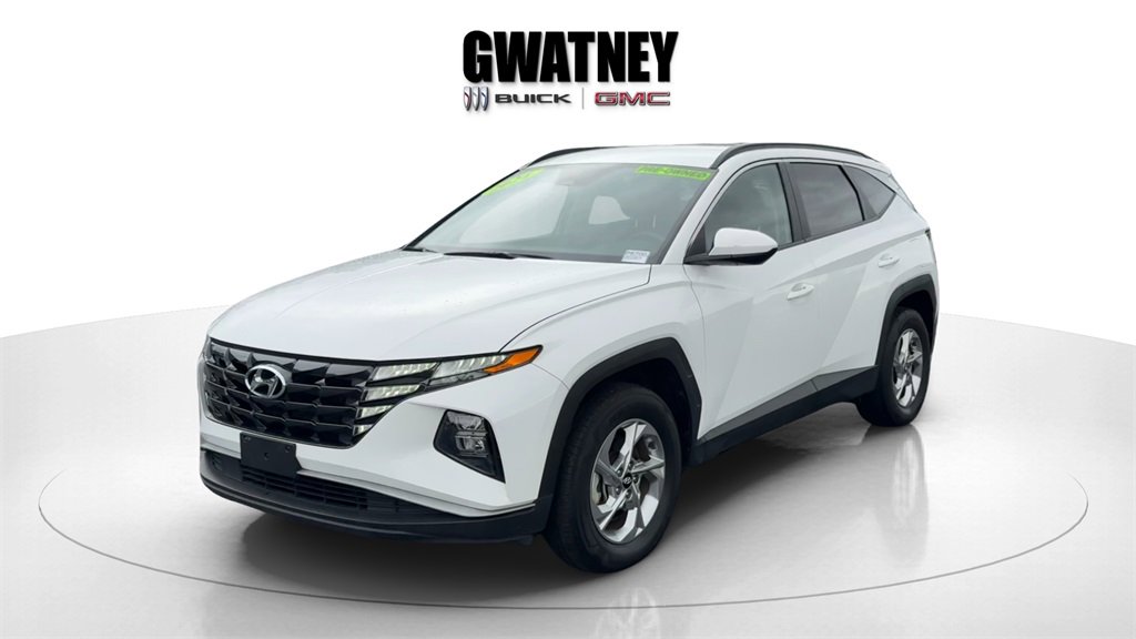 2024 Hyundai Tucson SEL photo 2