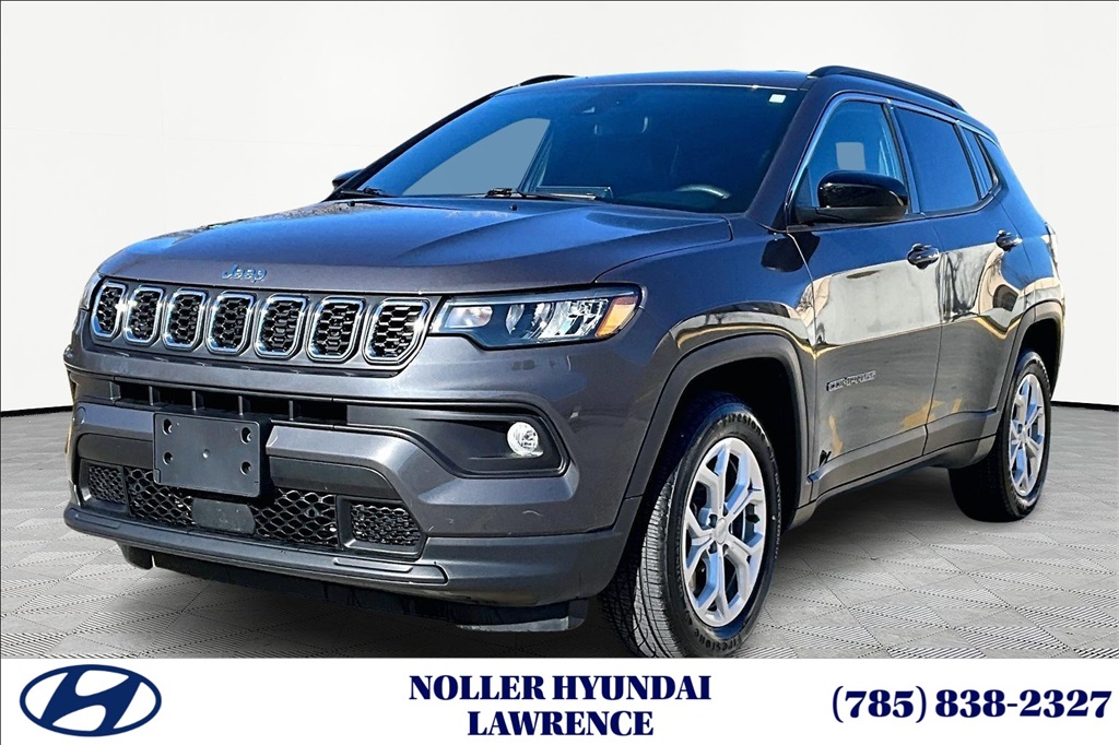 2024 Jeep Compass Latitude's photo