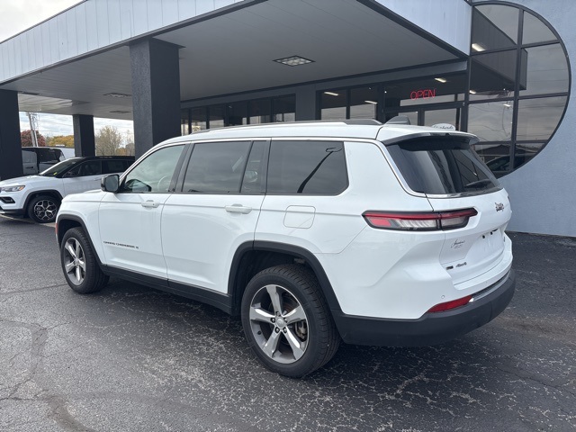 2021 Jeep Grand Cherokee Limited photo 2