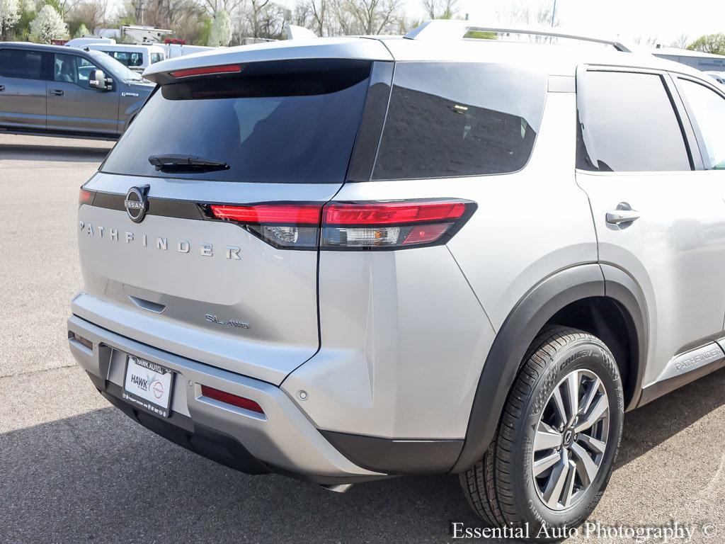 2025 Nissan Pathfinder SL photo 7