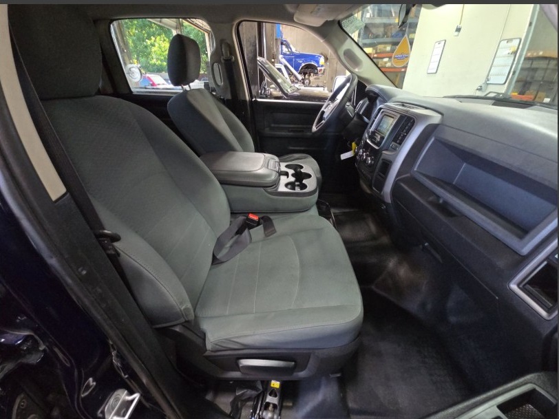 2017 Ram 1500 Tradesman photo 16