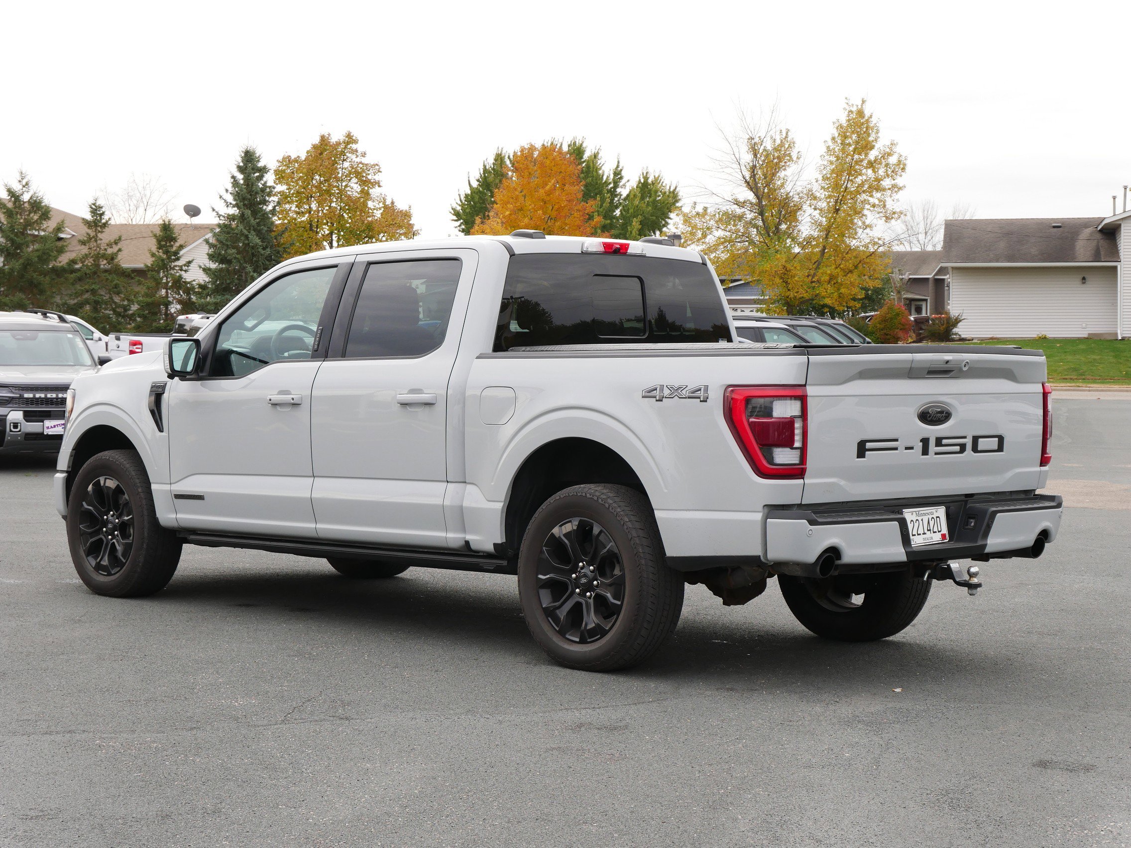 2023 Ford F-150 Lariat photo 2