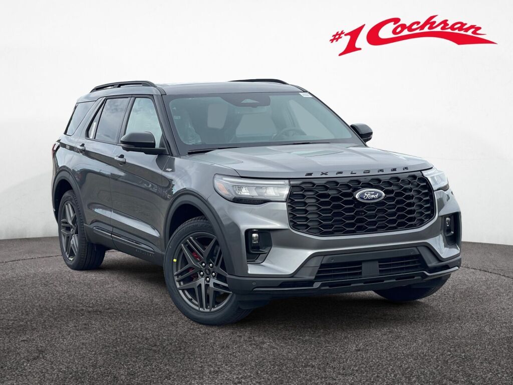 2026 Ford Explorer ST-LINE's photo