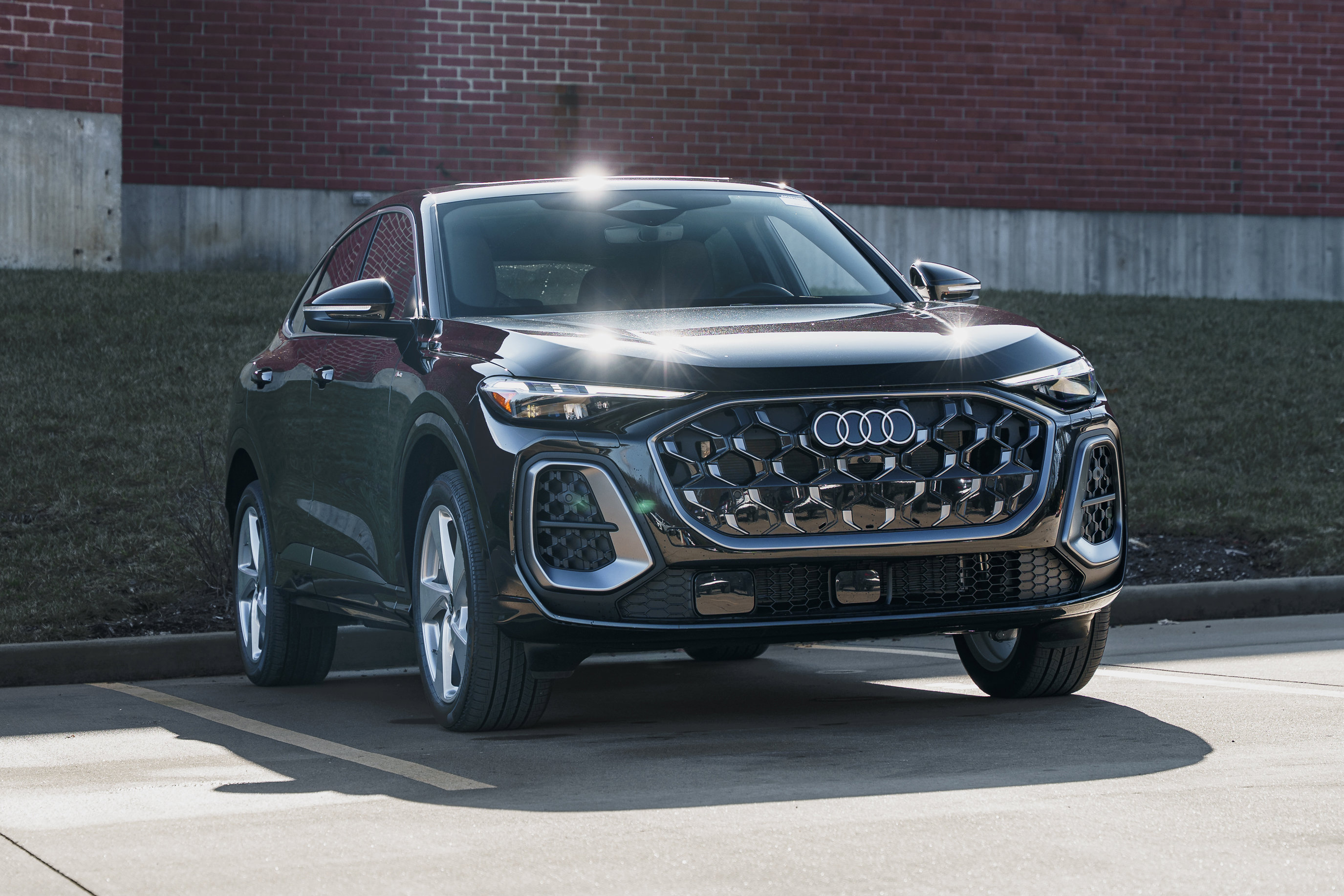 2025 Audi New Q5 Sportback Premium Plus's photo