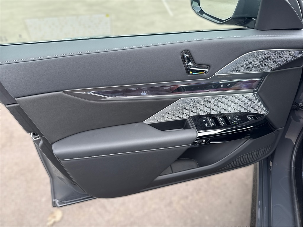 2025 Bmw 760i xDrive photo 26