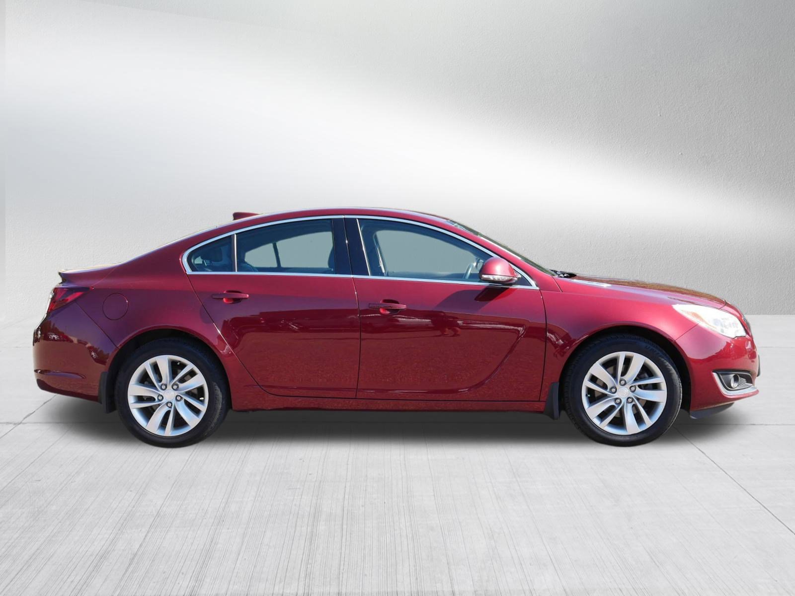 2016 Buick Regal Turbo photo 8