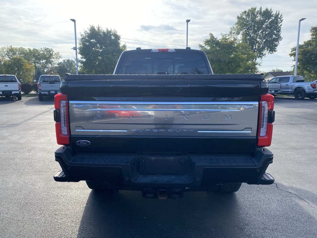 2025 Ford F-250 Platinum photo 10