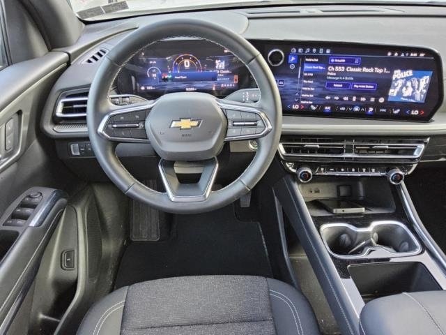 2025 Chevrolet Traverse photo 6