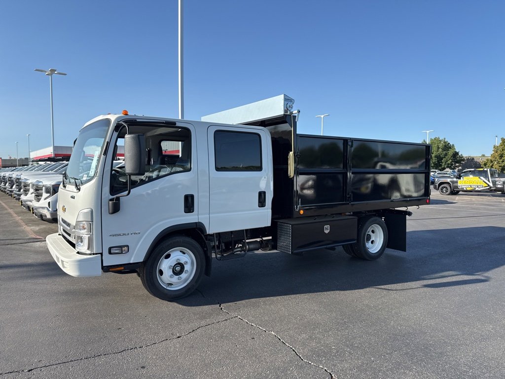 2026 Chevrolet Silverado 3500HD 4500HD photo 2
