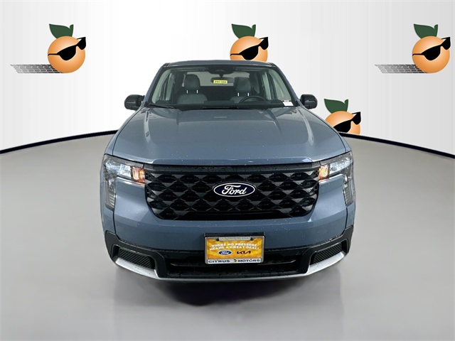 2025 Ford Maverick XLT photo 2