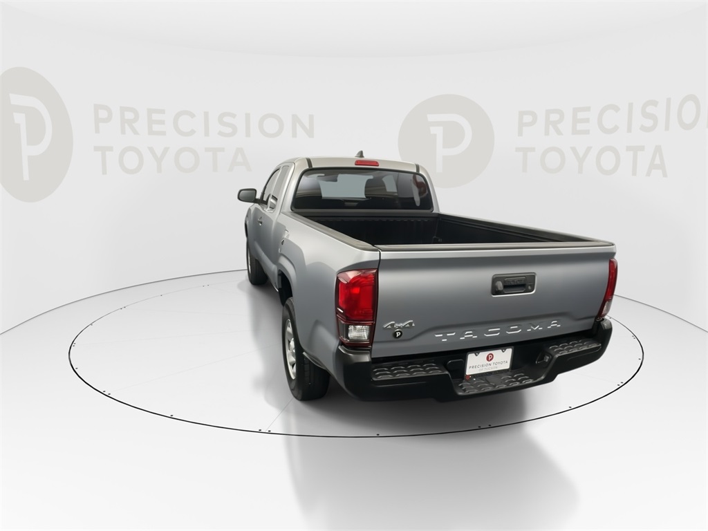 2022 Toyota Tacoma SR 4x4 Access Cab photo 15