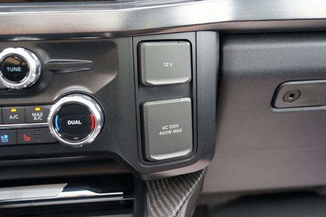 2025 FORD F-250 - Image 40