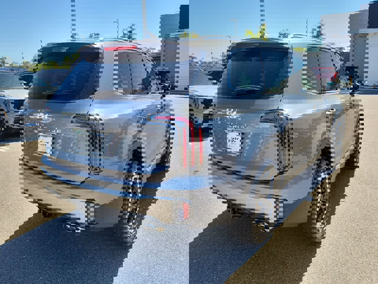 2025 Kia Telluride EX photo 4