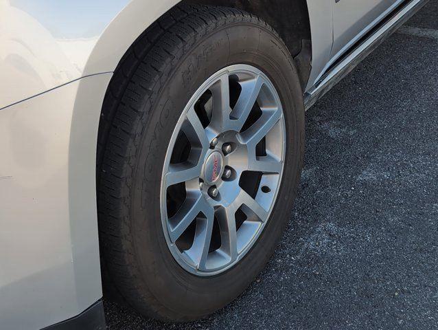 2019 Gmc Yukon Denali photo 30