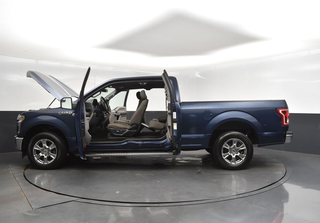2017 Ford F-150 XLT photo 43