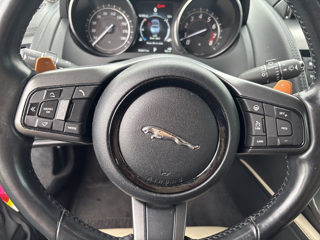 2016 Jaguar F-TYPE S photo 35