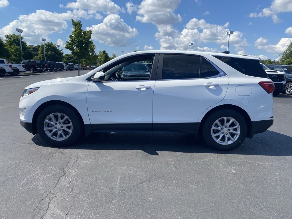 2021 Chevrolet Equinox LT photo 3