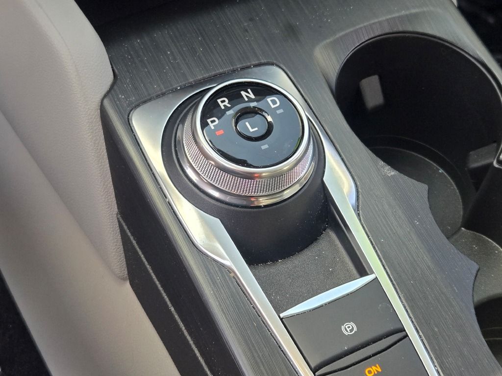 2024 Ford Escape Plug-In Hybrid Base photo 23
