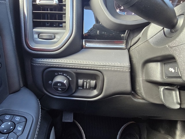 2025 Ram 2500 Power Wagon photo 6