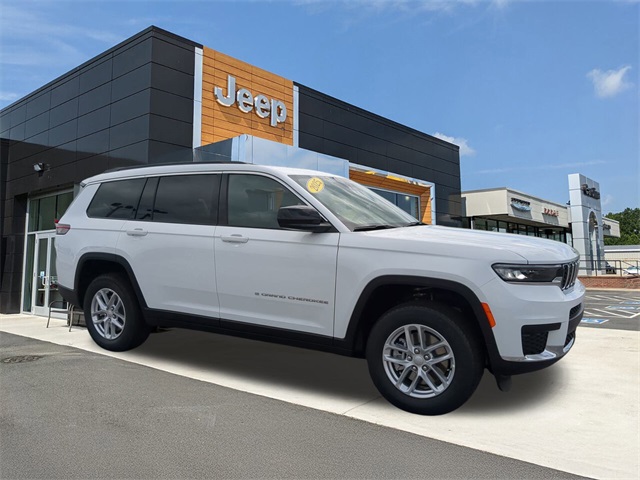 2025 Jeep Grand Cherokee Laredo X photo 10