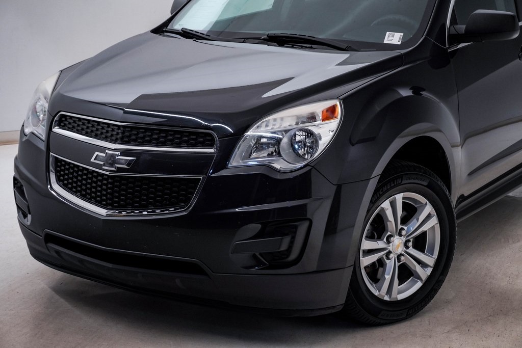 2014 Chevrolet Equinox LS photo 2