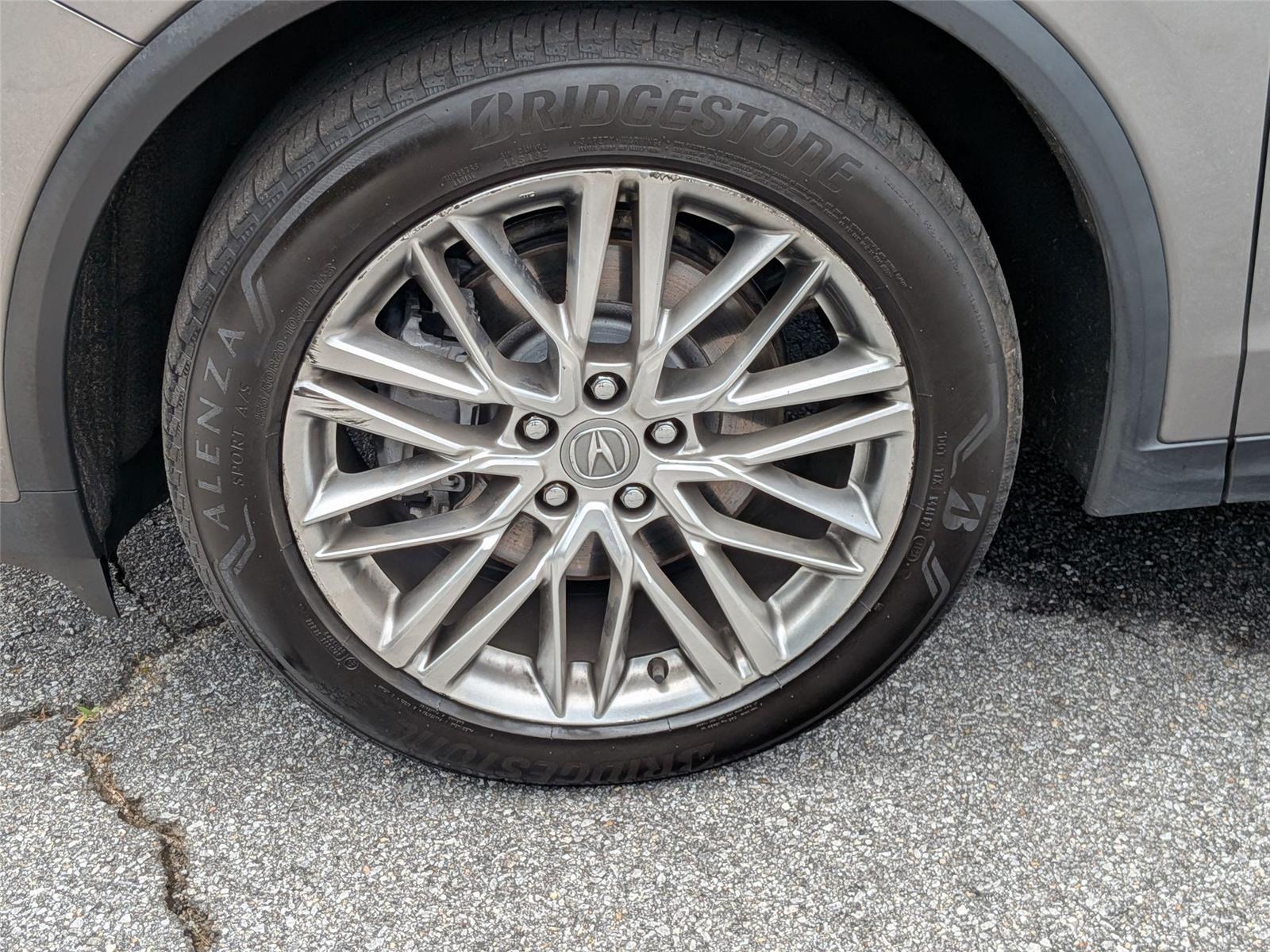 2022 Acura MDX Advance photo 10