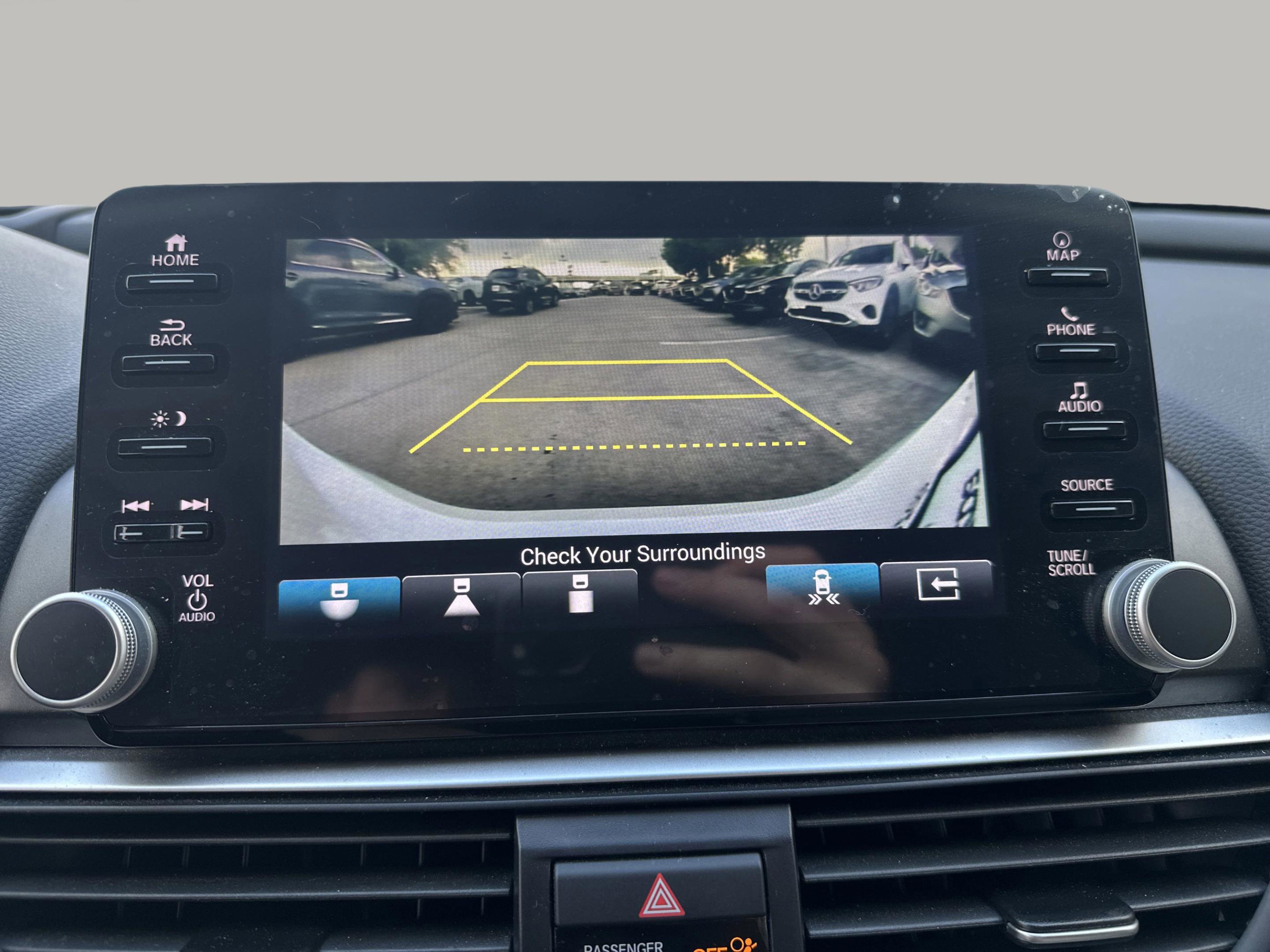 2021 Honda Accord Hybrid Touring photo 16