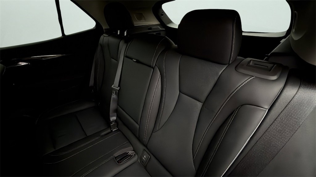 2023 Buick Envision Essence photo 11