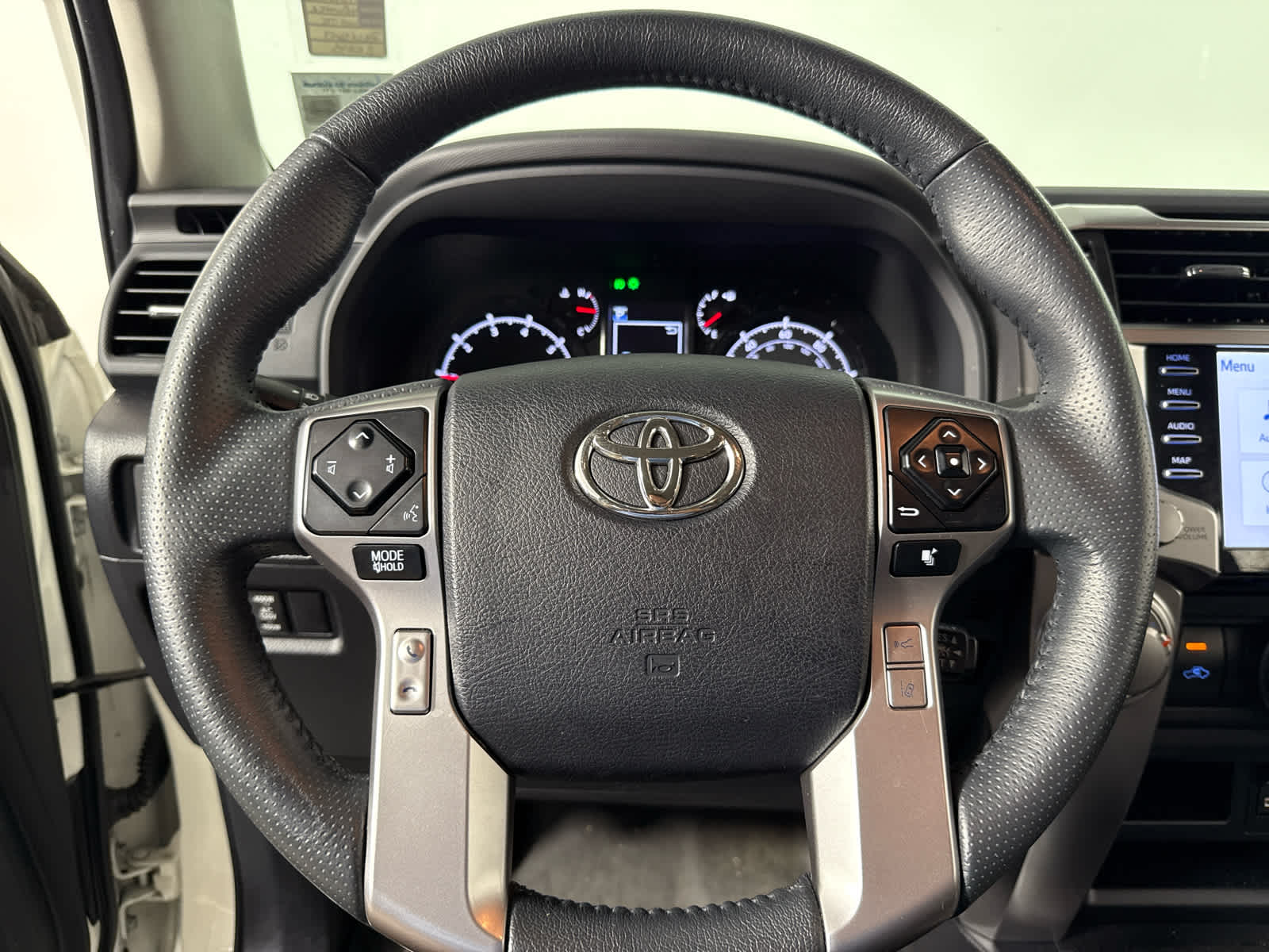 2021 Toyota 4Runner SR5 photo 15