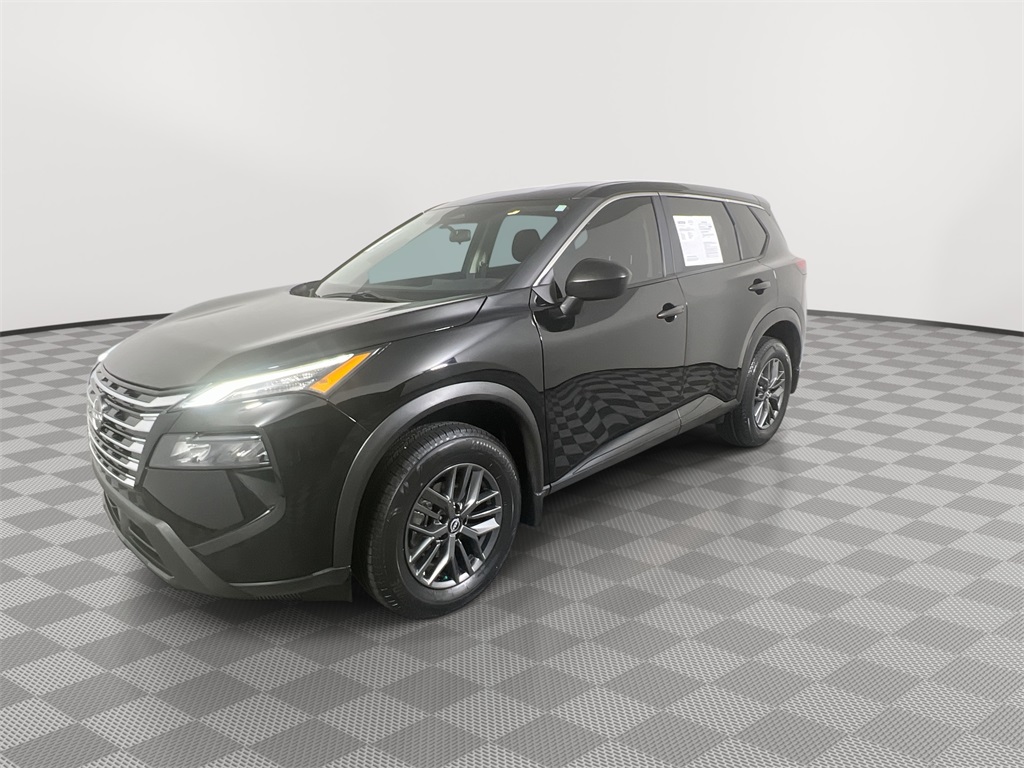 2024 Nissan Rogue S photo 3