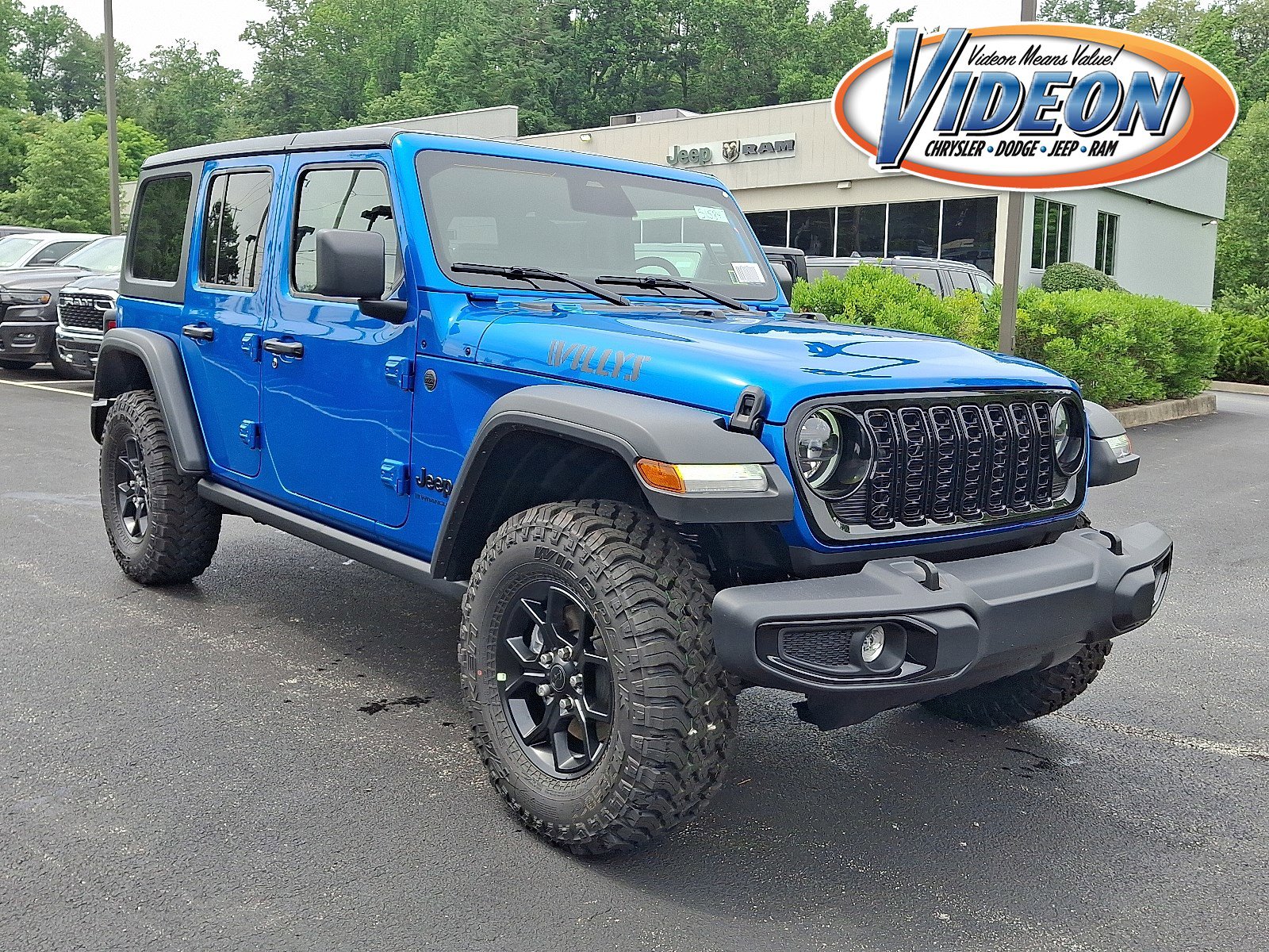 2025 Jeep Wrangler 4-Door Willys's photo