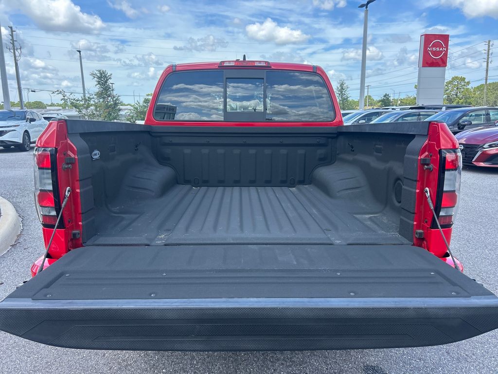 2022 Nissan Frontier PRO-X photo 8