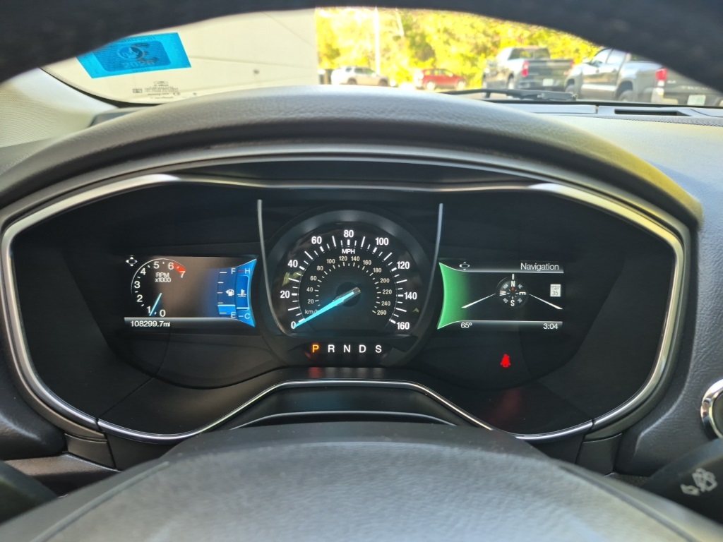 2016 Ford Fusion Titanium photo 19