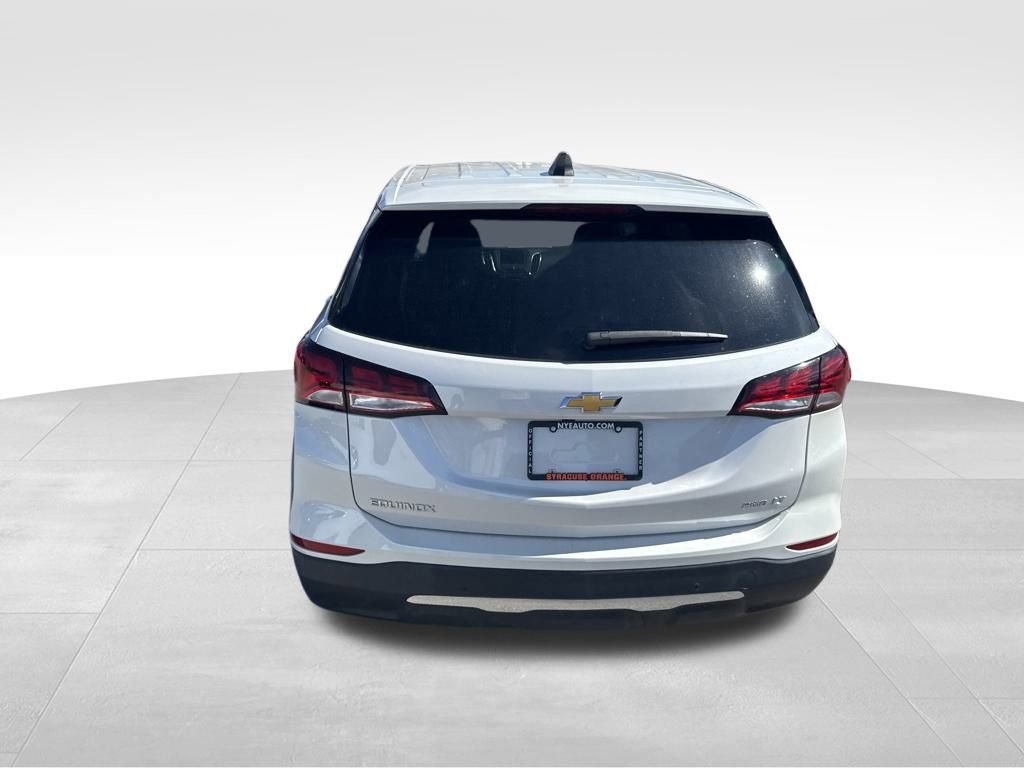 2022 Chevrolet Equinox LT photo 4