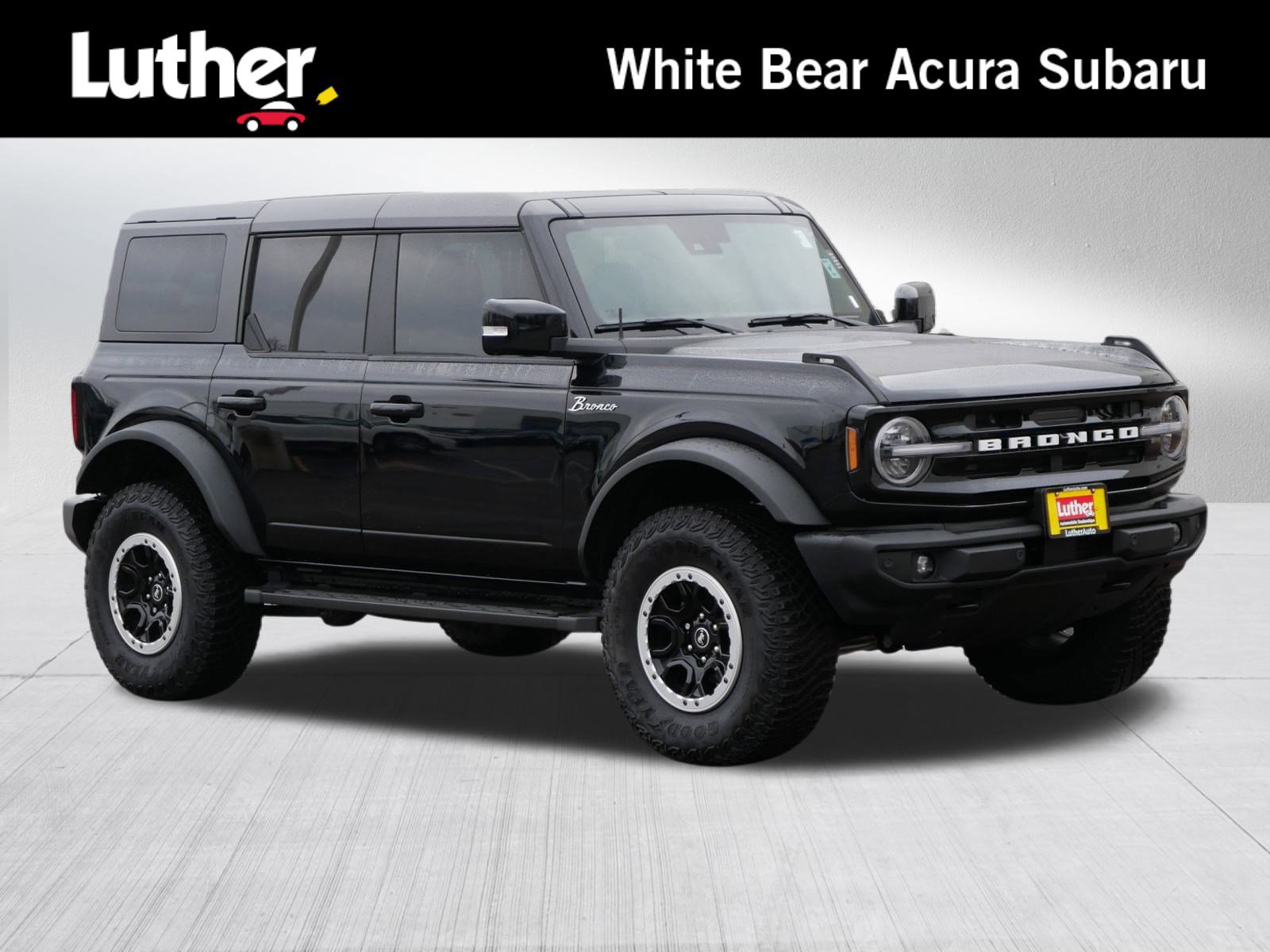 2024 Ford Bronco 4-Door Outer Banks's photo