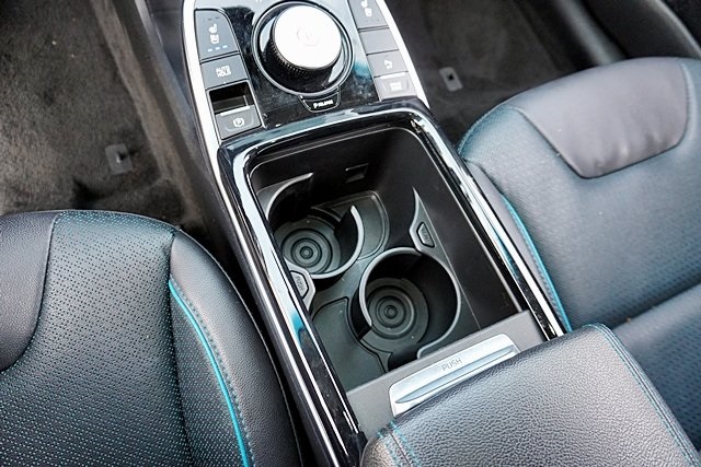 Used 2022 Gray Kia EX Premium image 32