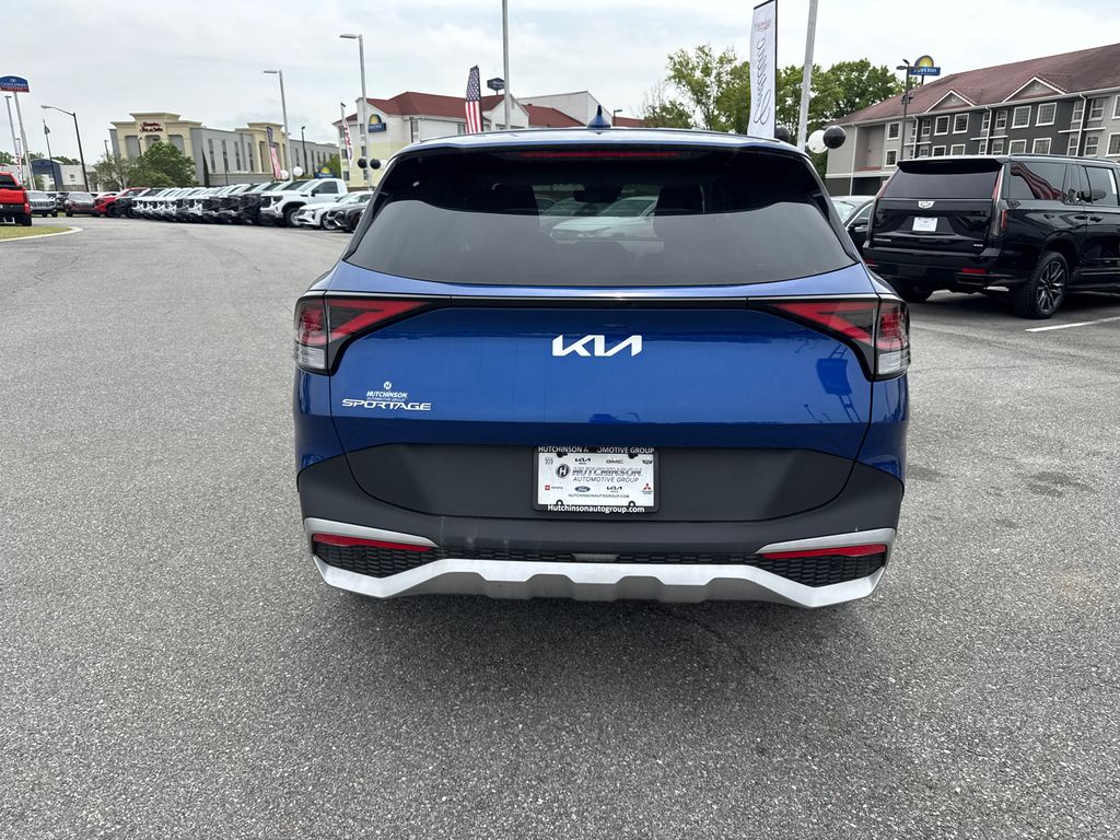 2024 Kia Sportage EX photo 4