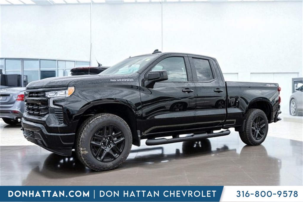 2026 Chevrolet Silverado 1500 RST photo 2