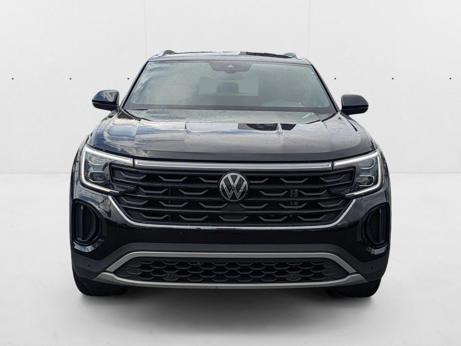 2024 Volkswagen Atlas Cross Sport SE Technology photo 2