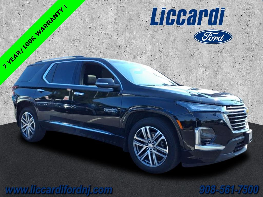 2023 Chevrolet Traverse High Country's photo