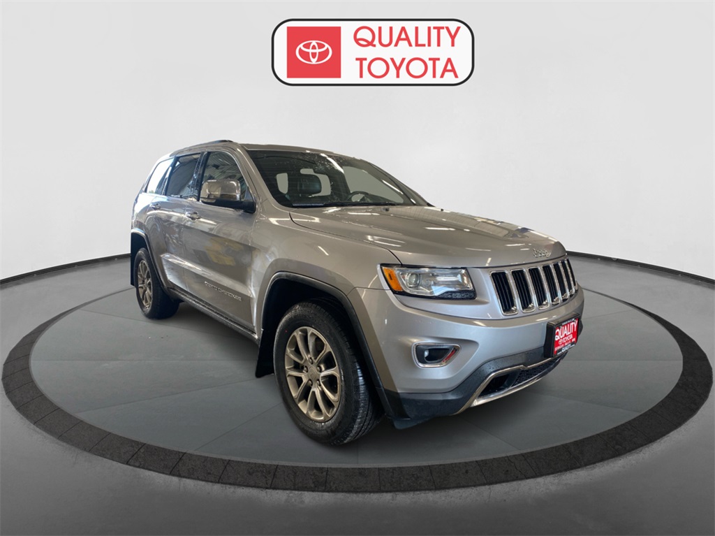 Used 2016 Jeep Grand Cherokee Limited with VIN 1C4RJFBG8GC385172 for sale in Fergus Falls, Minnesota