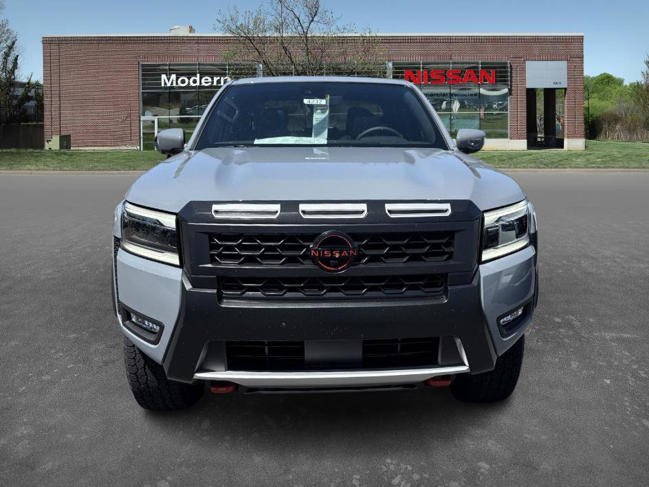 2025 Nissan Frontier PRO-4X photo 6