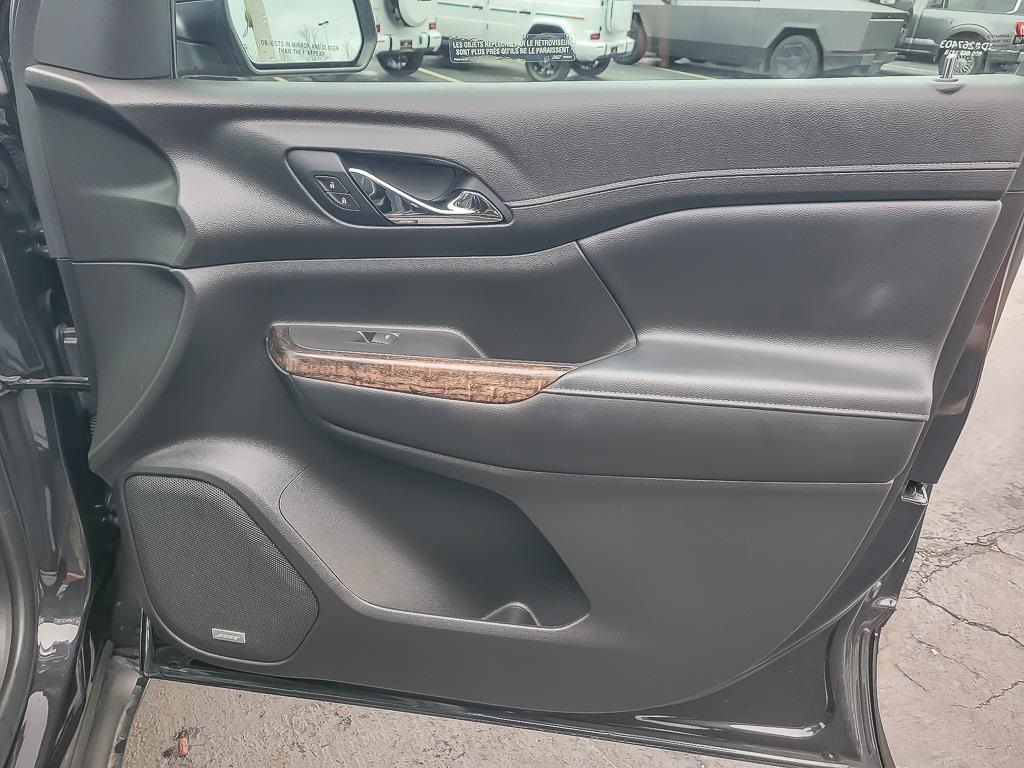 2020 GMC ACADIA - Image 22