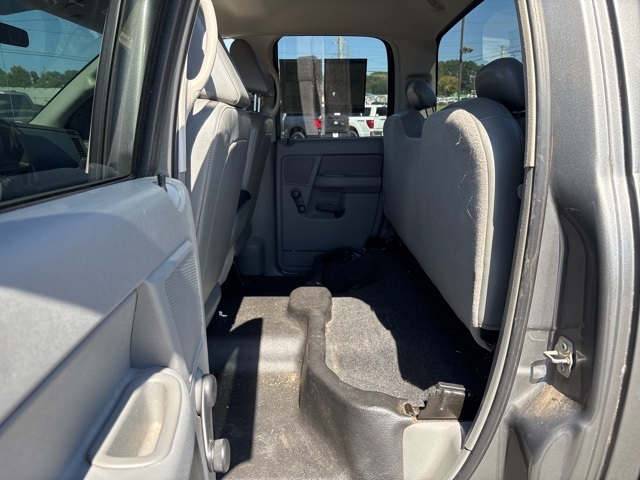 2008 Dodge Ram ST photo 25