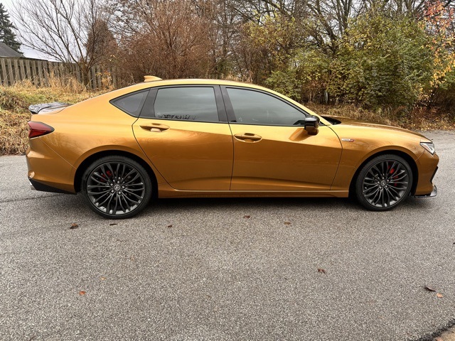 2022 Acura TLX Type S photo 4