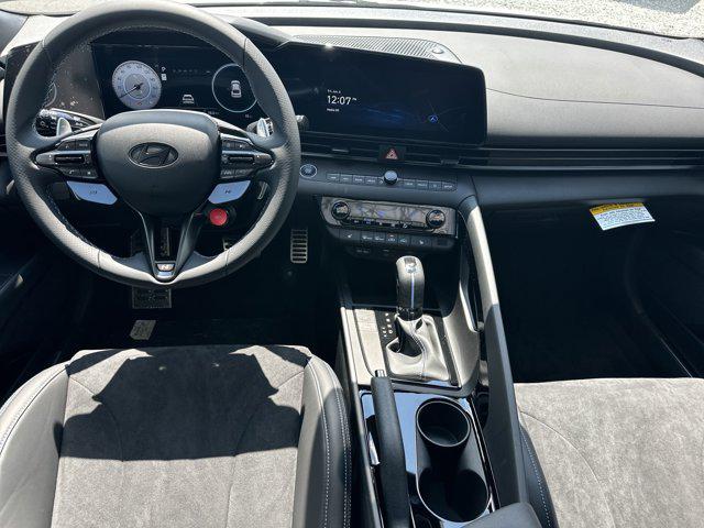 2025 Hyundai Elantra N photo 22