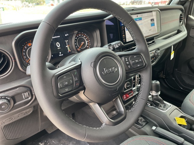 2025 Jeep Wrangler Rubicon photo 9